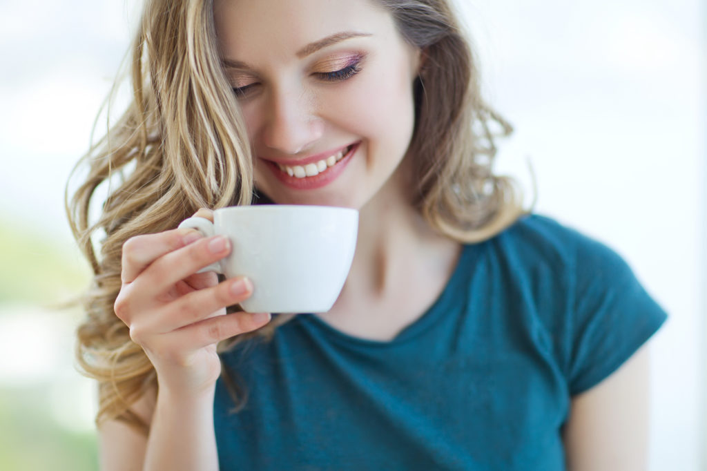 Чай опасен для белизны улыбки